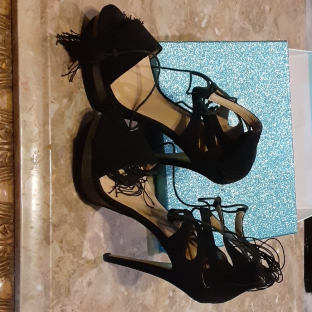Women shoes